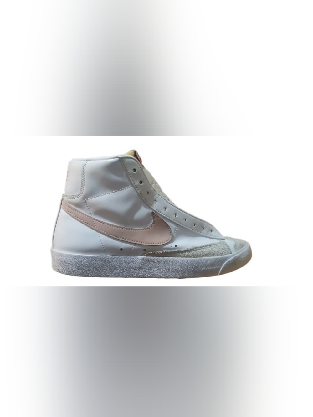 Size 10 Nike Blazer Mid 77 High top Sneaker